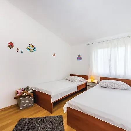 Three-bedroom In * ماسلينتسا
