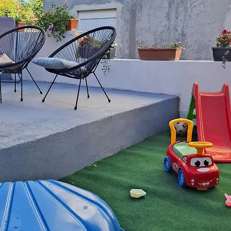 Apartamento Three-bedroom In Maslenica