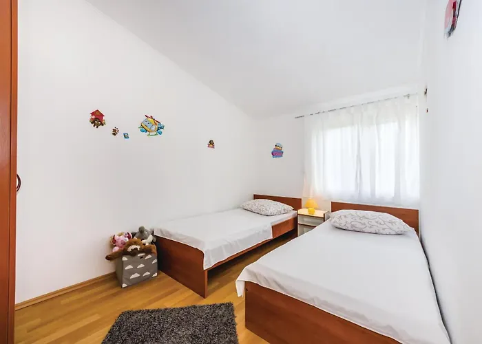 Three-bedroom In * Maslenica