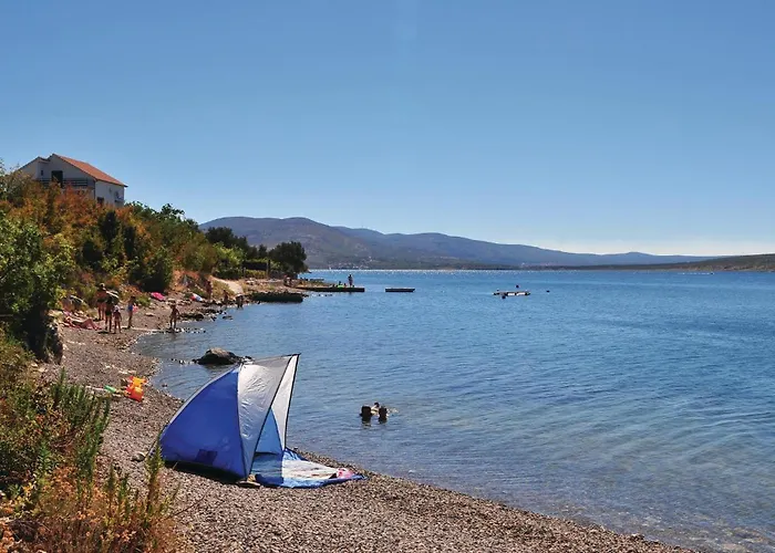 Apartament Three-bedroom In *