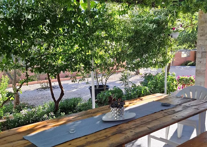 Three-bedroom In Maslenica